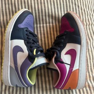 Jordan 1 Mismatch